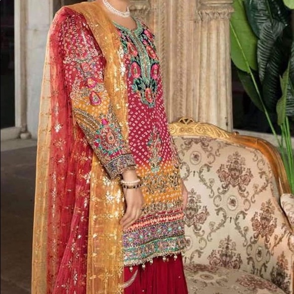 Fancy dress - Picture 2 of 8